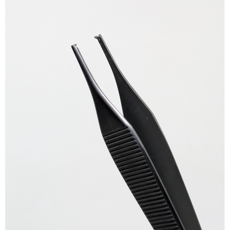 PINZA ADSON ESTRIADA CON DIENTE GC1748